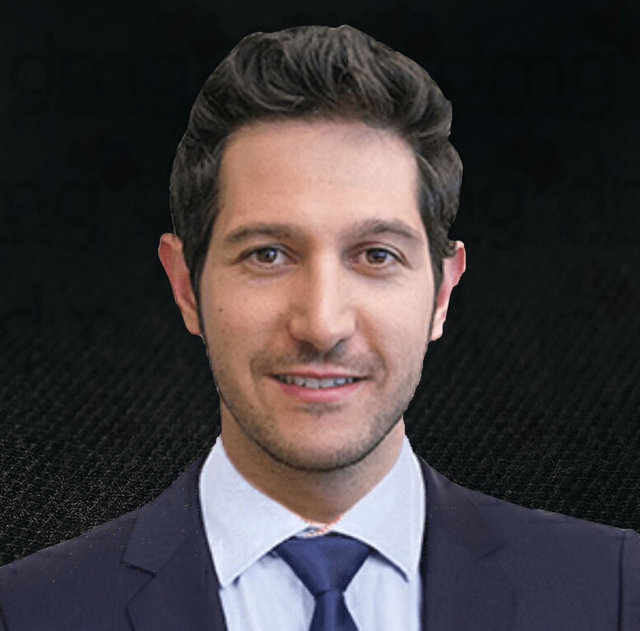 יזם ומהנדס מערכות תקשורת מאונ' בן גוריון. יועץ משכנתא מוסמך ובעל רשיון תיווך מטעם  משרד המשפטים. מקדם פרוייקטים של תמ"א 38 ועוסק 15 שנים בתחום הנדל"ן למגורים בישראל